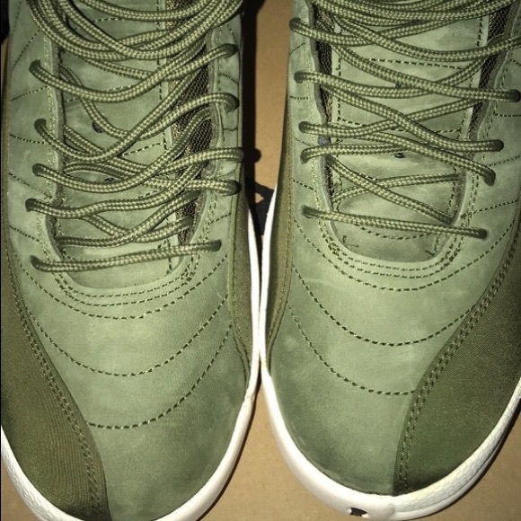 Jordan 12 - Picture 1 of 2